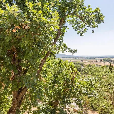 Le Charme D'un Pigeonnier Provencal Avec Piscine Oraison