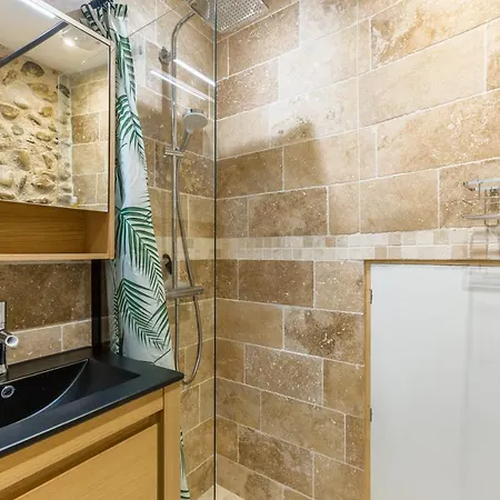 Le Charme D'un Pigeonnier Provencal Avec Piscine 度假居 *